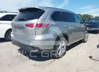 2014 Toyota Highlander photo