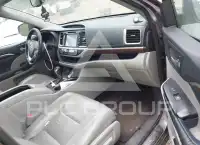 2014 Toyota Highlander photo