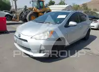 2014 Toyota PRIUS фото