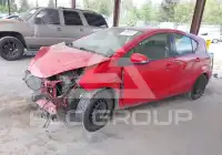 2014 Toyota PRIUS фото