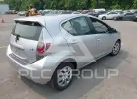 2014 Toyota PRIUS photo