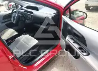 2014 Toyota PRIUS фото
