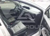 2014 Toyota PRIUS фото