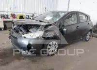 2014 Toyota PRIUS фото