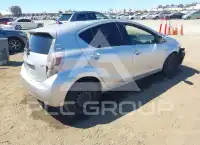2014 Toyota PRIUS фото