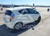 2014 Toyota PRIUS фото
