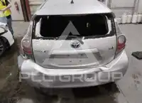 2014 Toyota PRIUS photo