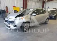 2014 Toyota PRIUS photo