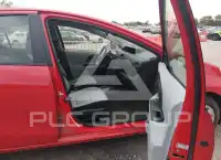 2014 Toyota PRIUS фото
