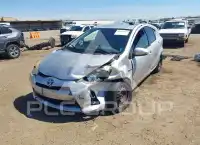 2014 Toyota PRIUS фото