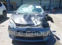 2014 Toyota PRIUS photo