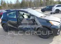 2014 Toyota PRIUS photo