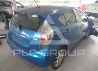 2014 Toyota PRIUS фото