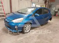 2014 Toyota PRIUS фото