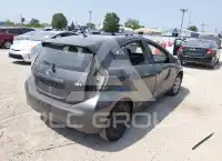 2014 Toyota PRIUS фото