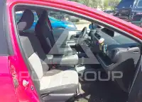 2014 Toyota PRIUS фото