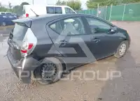 2014 Toyota PRIUS фото