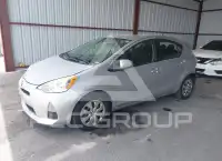 2014 Toyota PRIUS фото