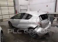 2014 Toyota PRIUS photo