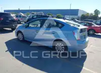 2014 Toyota PRIUS фото