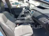 2014 Toyota PRIUS photo