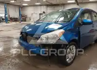 2014 Toyota YARIS фото