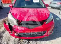2014 Toyota YARIS фото