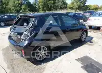 2014 Toyota YARIS фото