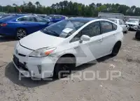 2014 Toyota PRIUS фото
