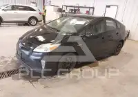2014 Toyota PRIUS фото
