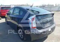 2014 Toyota PRIUS фото