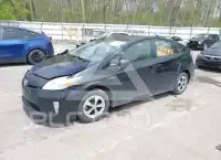 2014 Toyota PRIUS фото