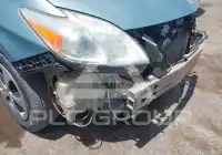 2014 Toyota PRIUS фото