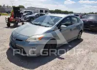 2014 Toyota PRIUS фото