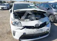 2014 Toyota PRIUS фото