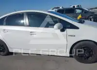 2014 Toyota PRIUS фото