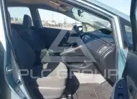2014 Toyota PRIUS photo