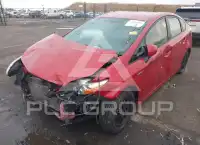 2014 Toyota PRIUS фото