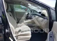 2014 Toyota PRIUS фото