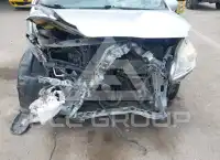 2014 Toyota PRIUS фото