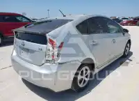 2014 Toyota PRIUS photo