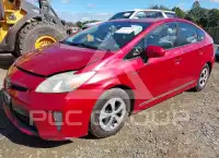 2014 Toyota PRIUS photo