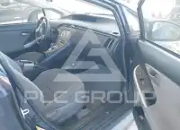 2014 Toyota PRIUS фото