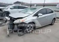 2014 Toyota PRIUS фото