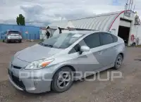 2014 Toyota PRIUS photo