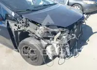 2014 Toyota PRIUS фото