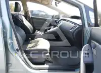 2014 Toyota PRIUS фото