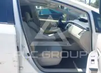 2014 Toyota PRIUS фото