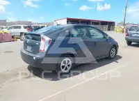 2014 Toyota PRIUS фото