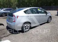 2014 Toyota PRIUS фото